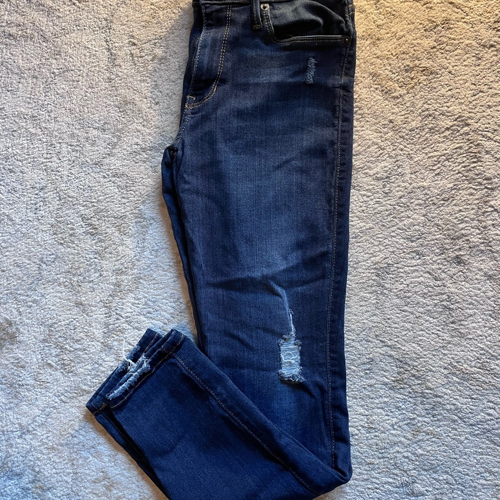 Just USA distressed stretch jeans.